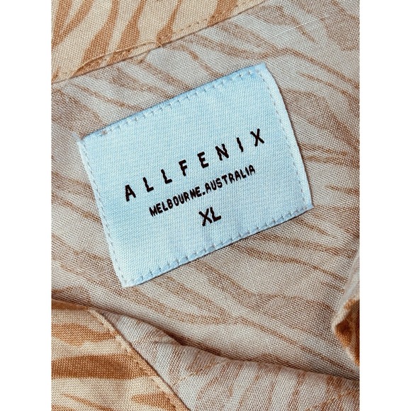 ALLFENIX Shirt Mens XL Orange Zebra Print Short Sleeve Button Up Collared Casual - Picture 3 of 9